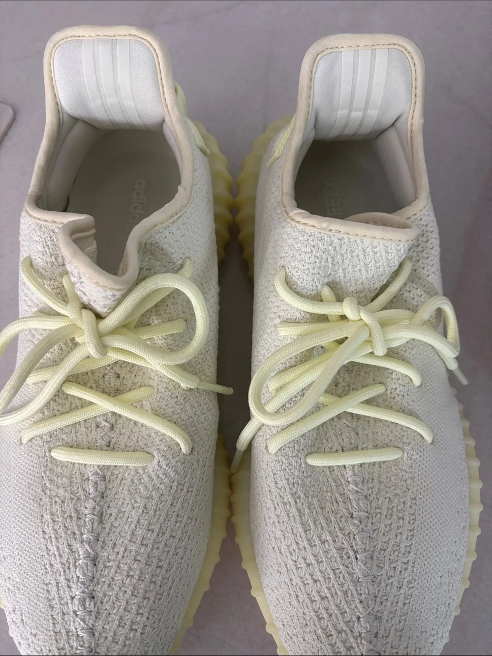 Yeezy Boost 350 V2 - in Butter